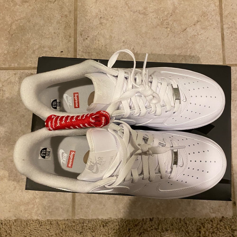 Supreme / Nike Air Force SP Low “White” BNIB Men’s SZ-10. - Picture 7 of 15